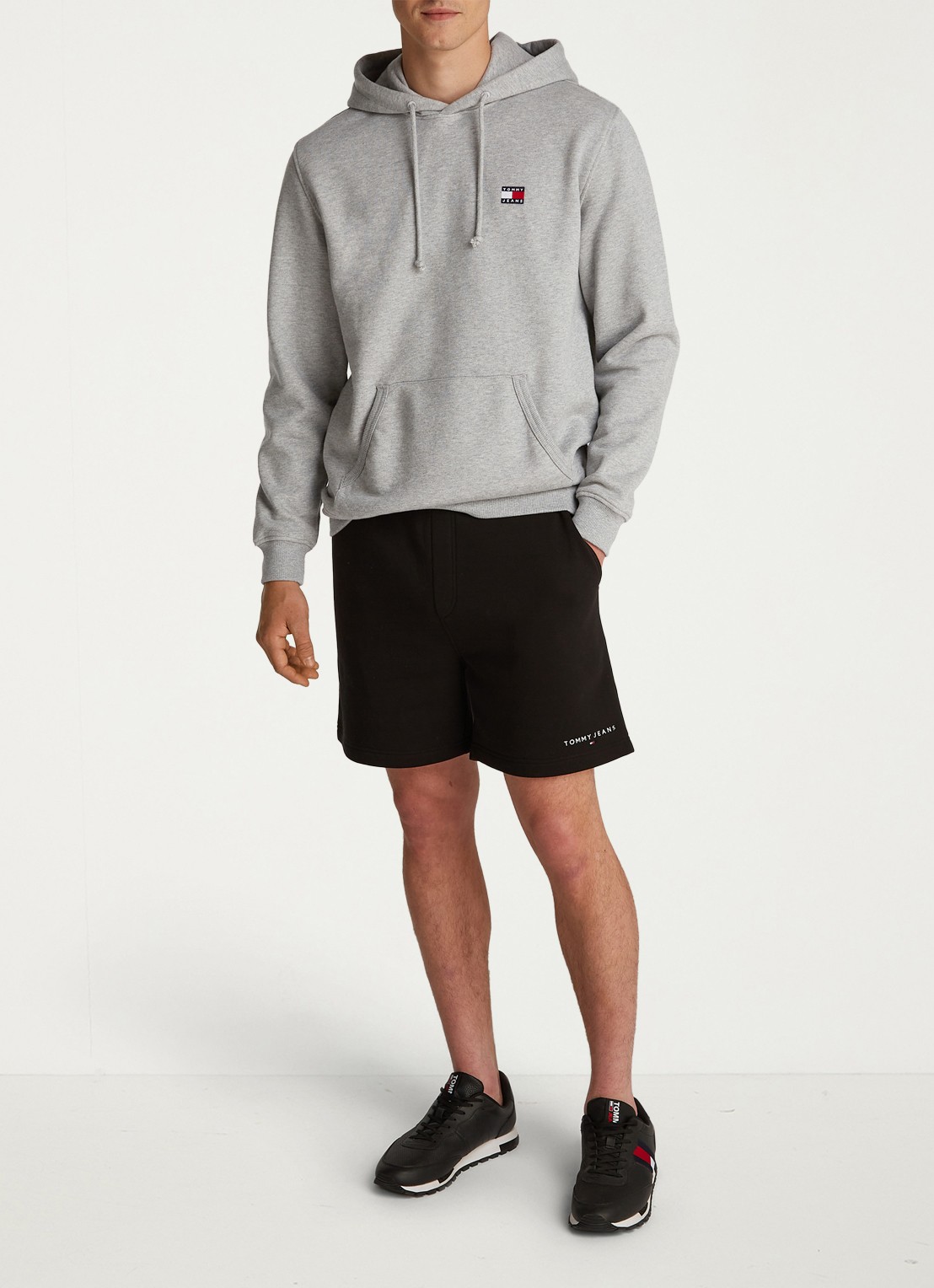 Tommy Hilfiger Hoodie met logoborduring - voorkant 3 grijs