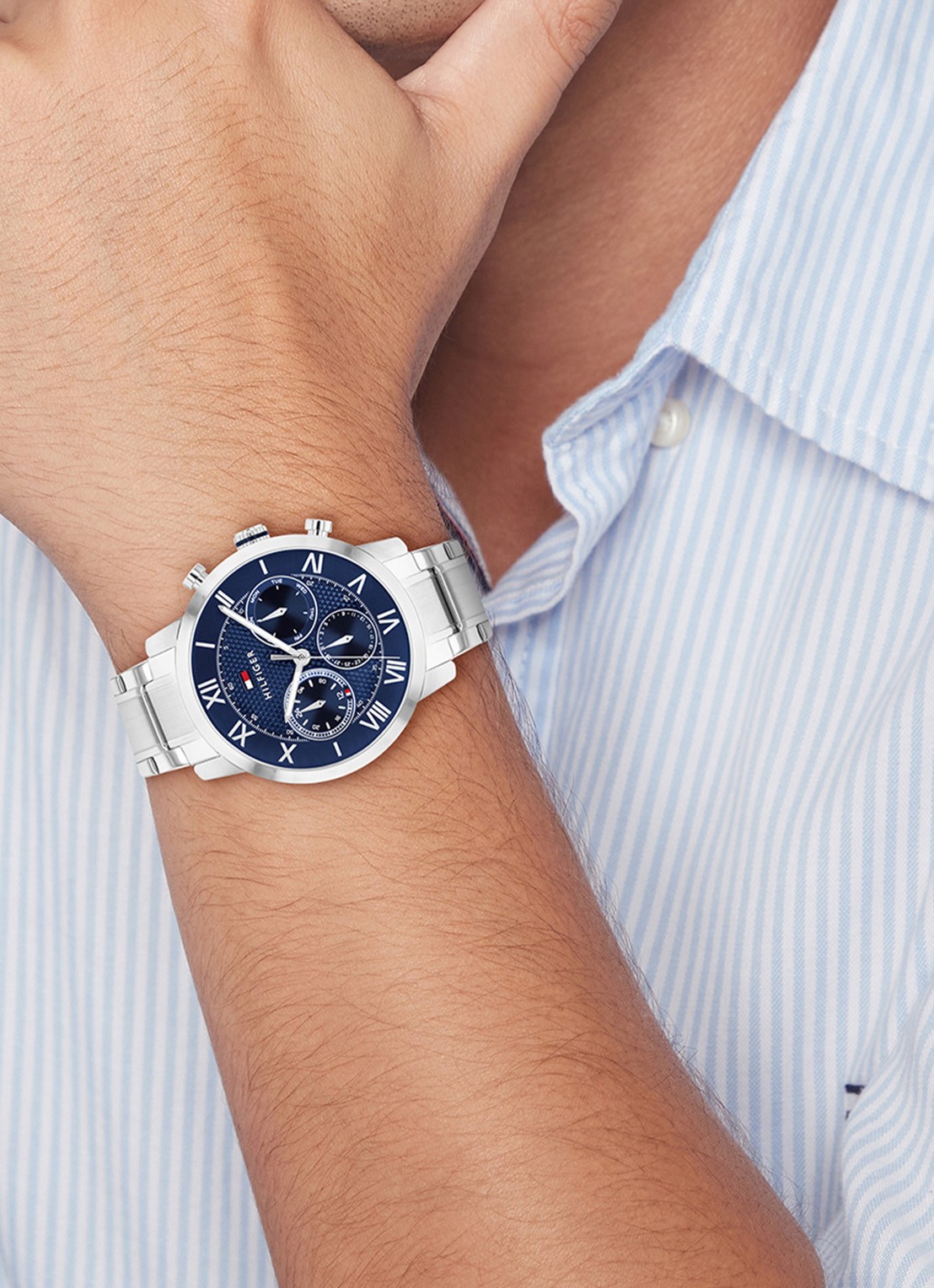 Tommy Hilfiger Horloge TH1710728 - voorkant 4 zilver