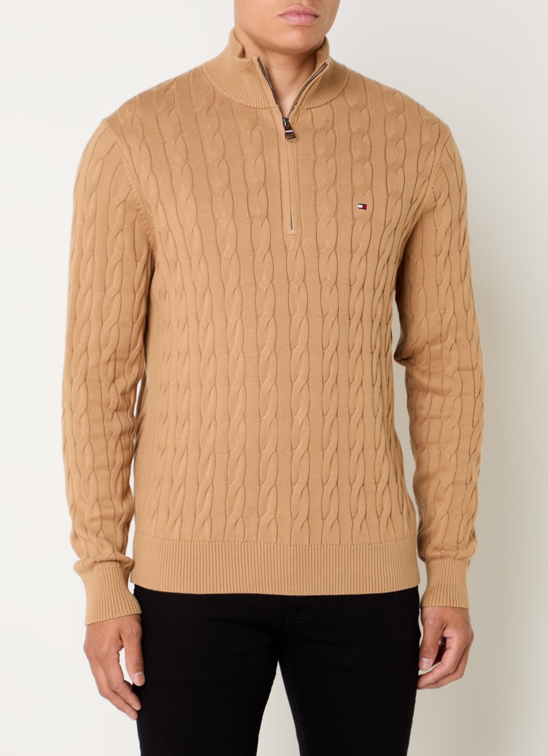 Tommy Hilfiger Kabelgebreide trui met halve rits en logo - detail 3 camel