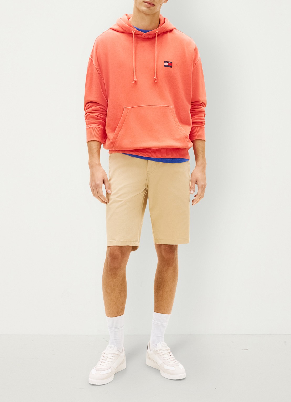 Tommy Hilfiger Korte broek in katoenblend - voorkant 2 beige