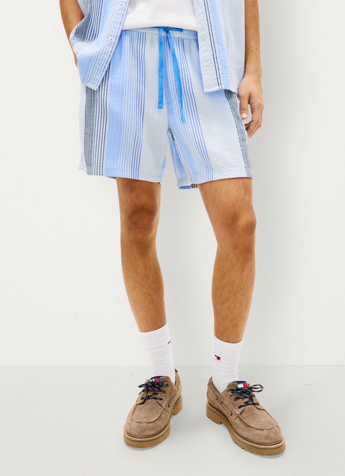 Tommy Hilfiger Korte broek met streepprint - detail 4 lichtblauw