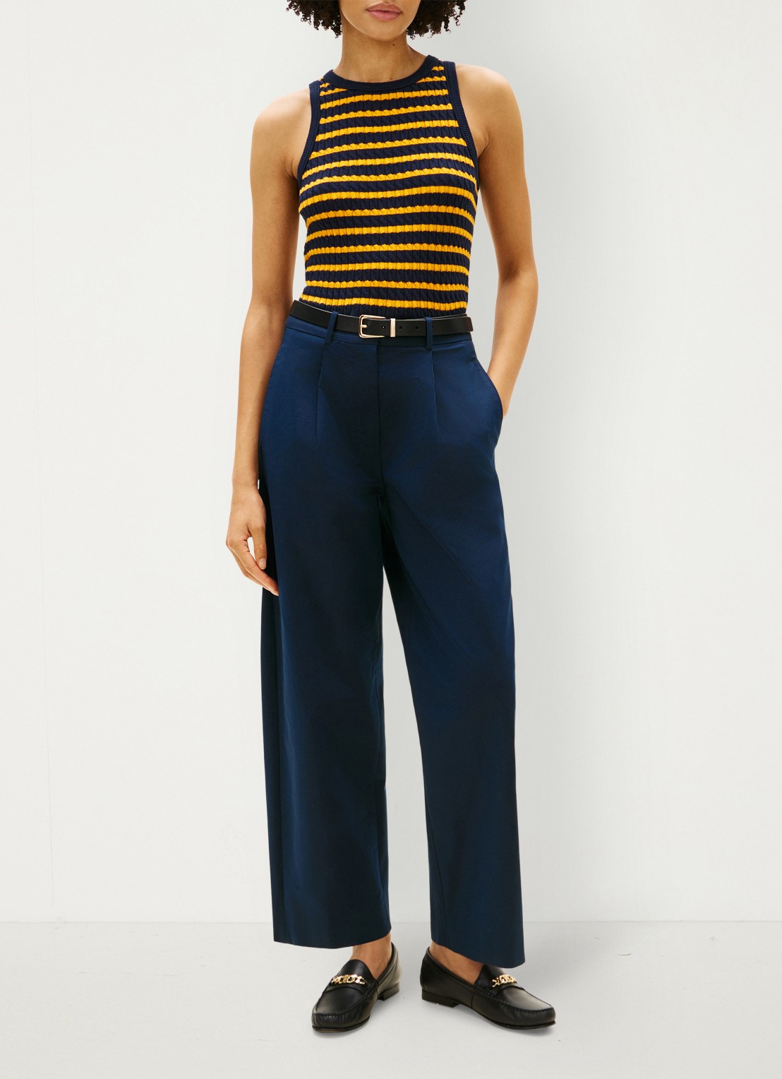 Tommy Hilfiger Loose fit chino met steekzakken - voorkant 2 donkerblauw