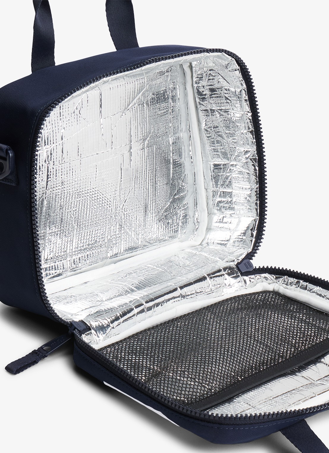 Tommy Hilfiger Lunchbox met logo - detail donkerblauw