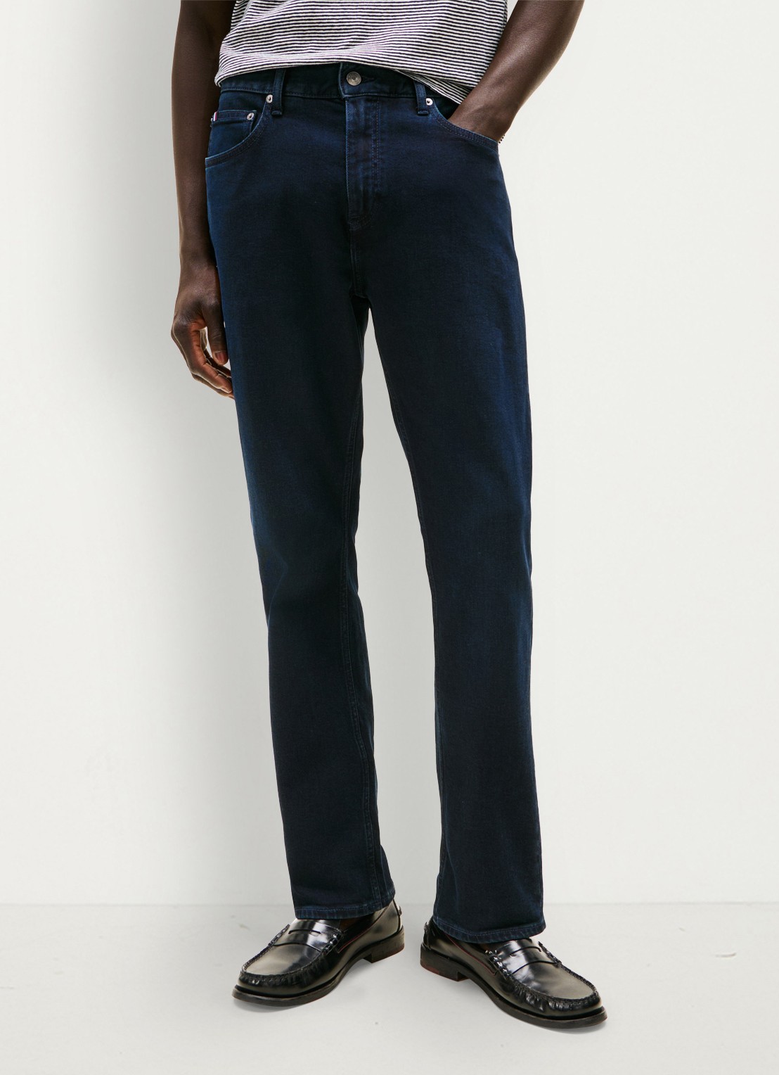 Tommy Hilfiger Mercer straight leg jeans met steekzakken - detail 4 donkerblauw