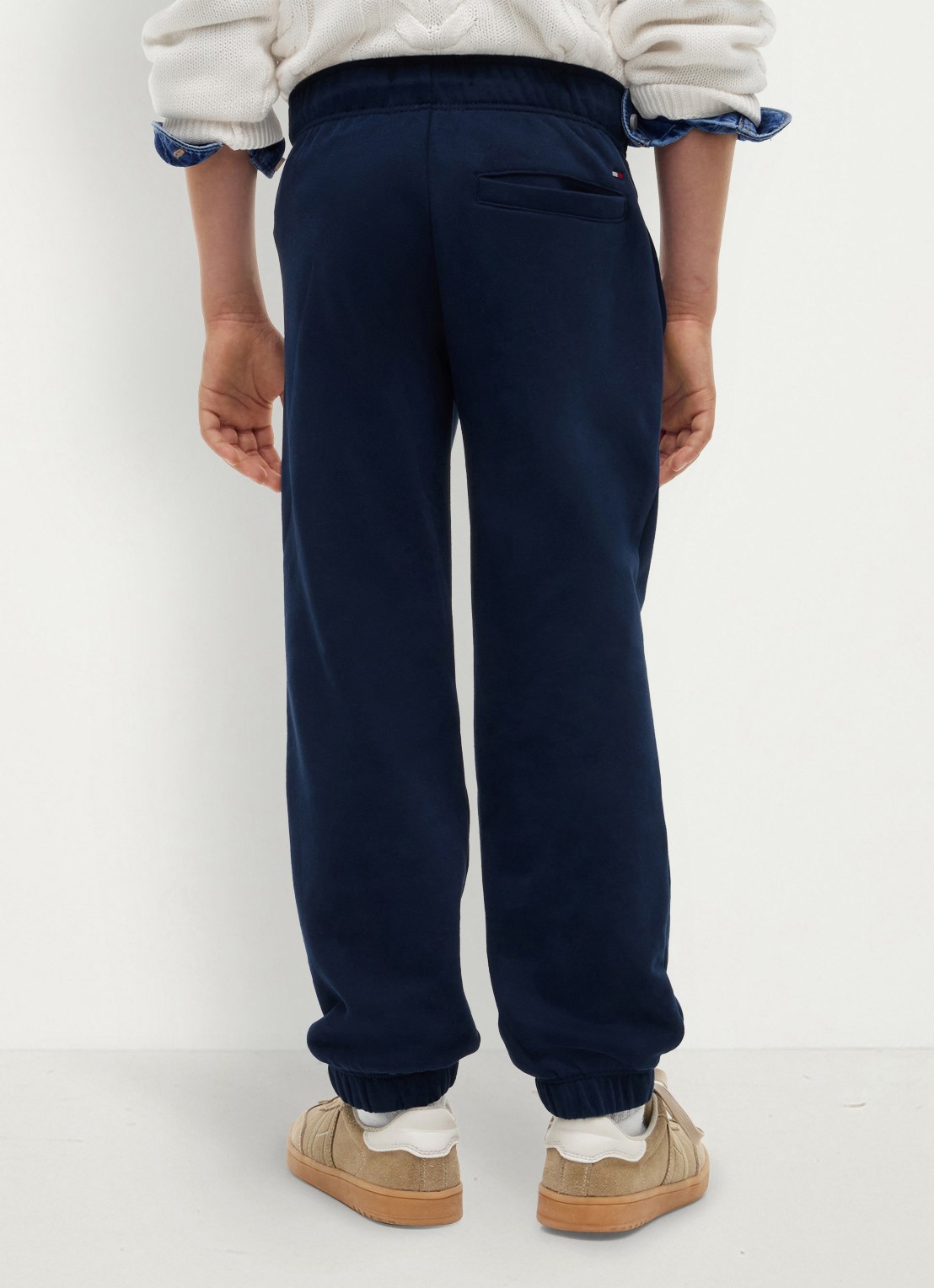 Tommy Hilfiger Mid waist straight fit joggingsbroek met logo - achterkant 3 donkerblauw