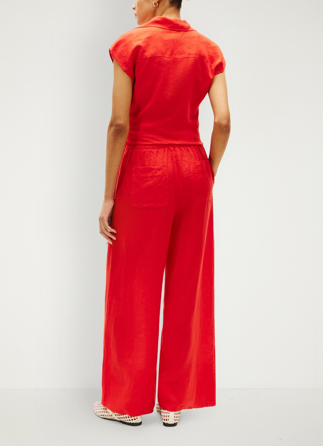 Tommy Hilfiger Mid waist wide fit palazzo broek van linnen - achterkant koraalrood