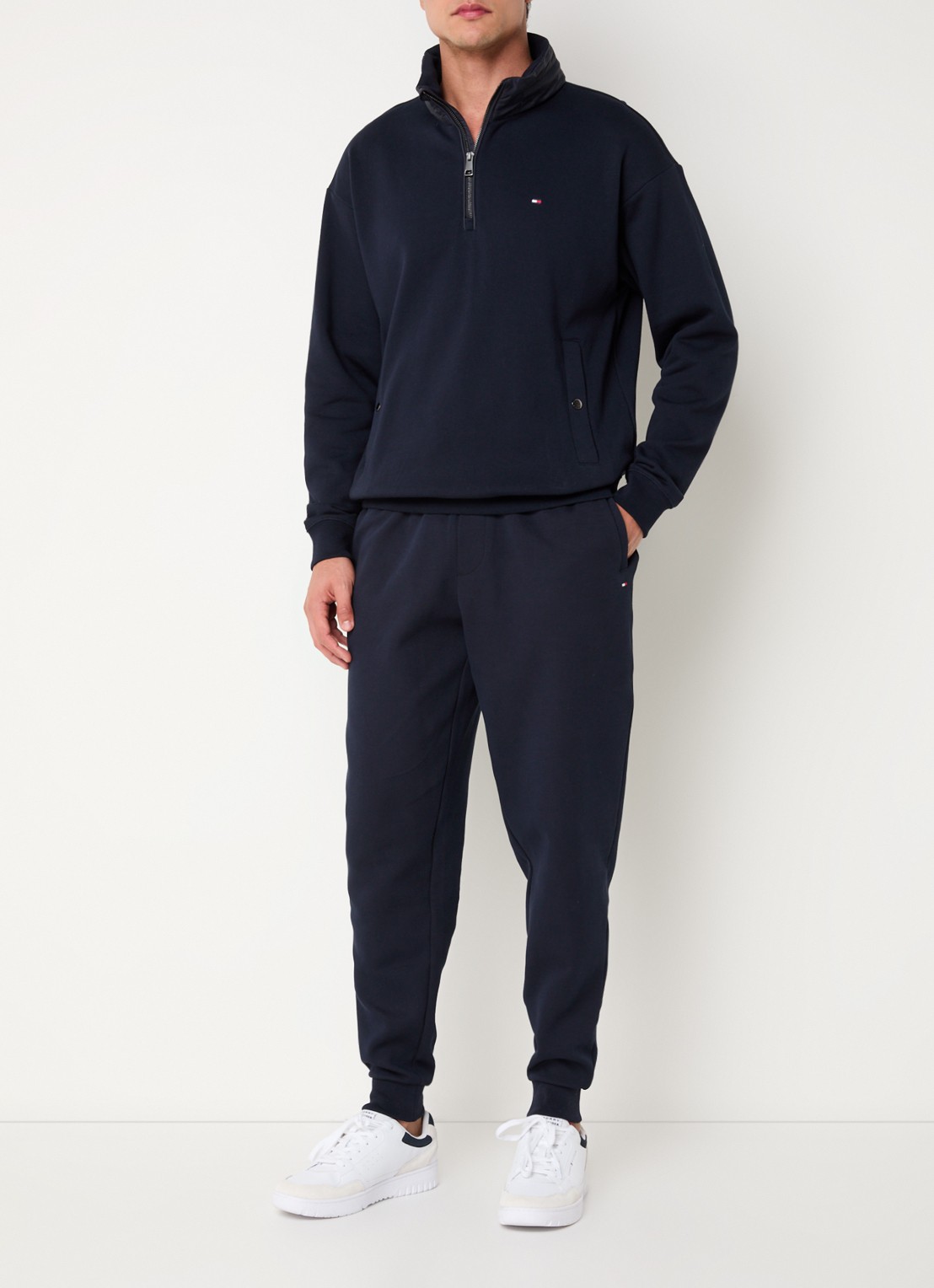 Tommy Hilfiger Mix Media sweater met halve rits en opbergbare capuchon - voorkant 2 donkerblauw