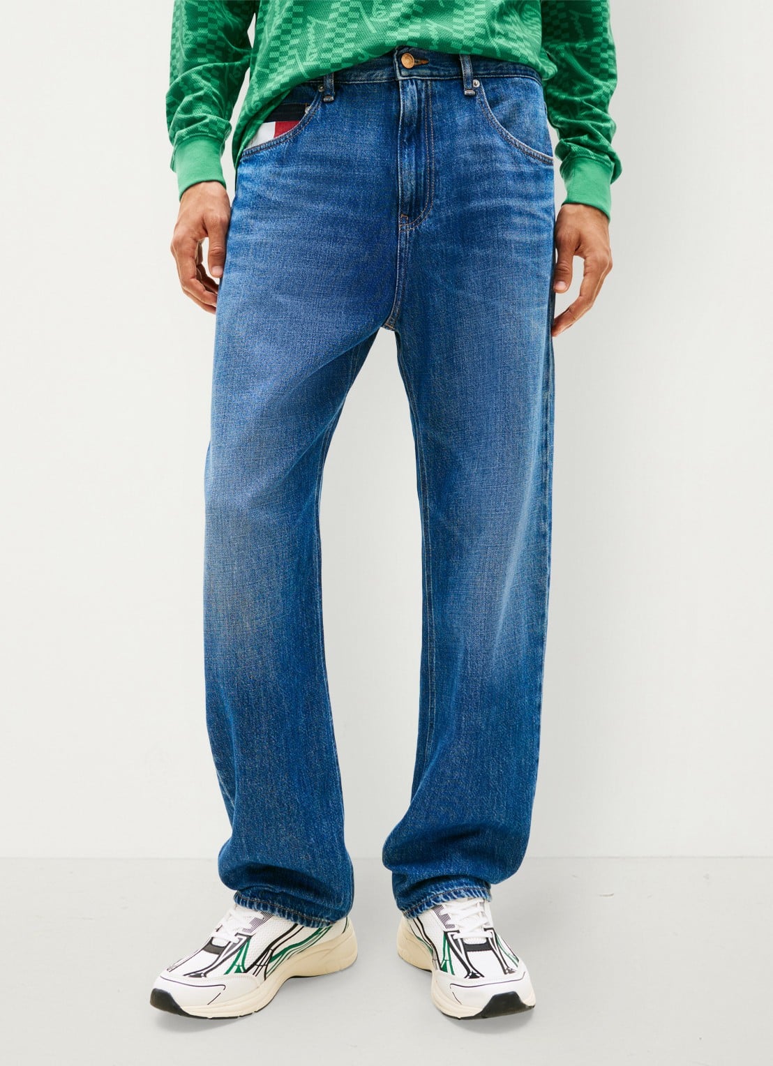 Tommy Hilfiger Otis straight fit jeans met medium wassing - detail denim