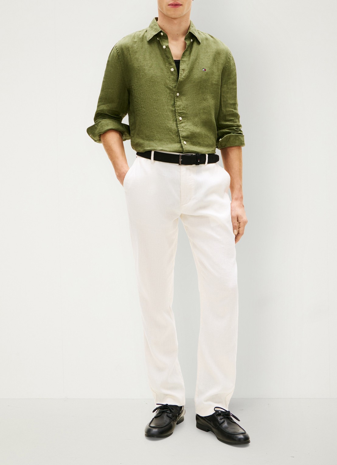 Tommy Hilfiger Regular fit overhemd van linnen - voorkant 2 olijfgroen