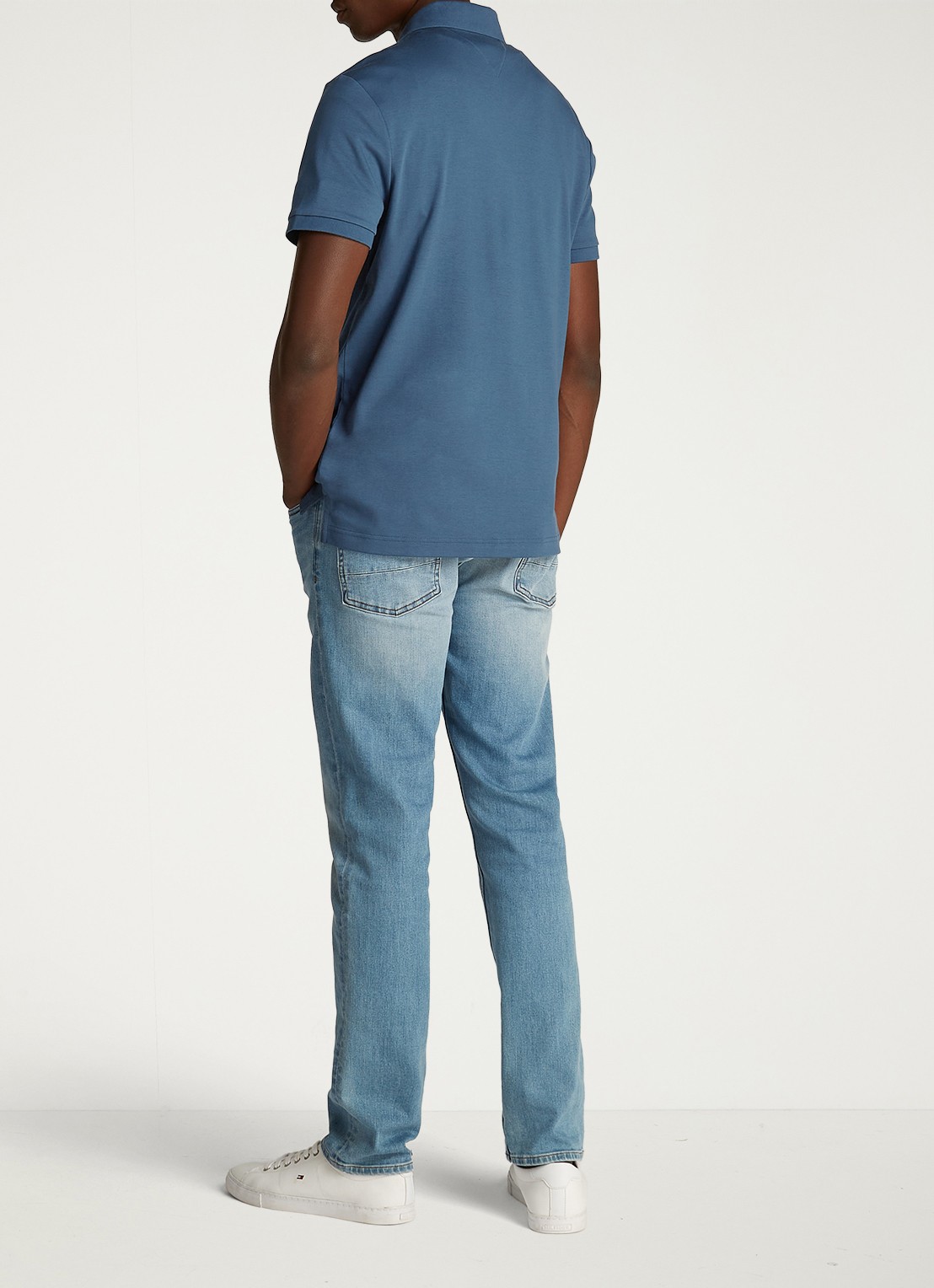 Tommy Hilfiger Regular fit polo met logo - achterkant 9 staalblauw