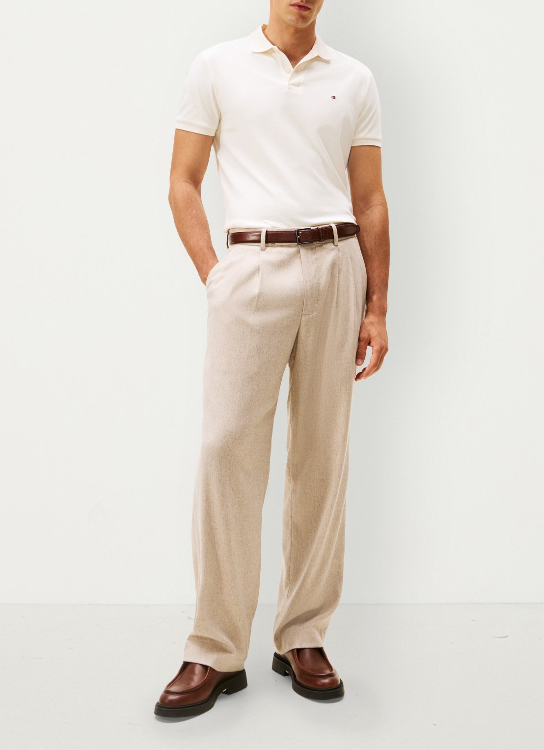 Tommy Hilfiger Regular fit polo met logo - voorkant 3 wit