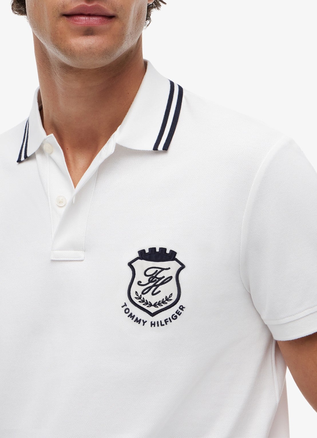 Tommy Hilfiger Regular fit polo met logoborduring - detail 4 wit
