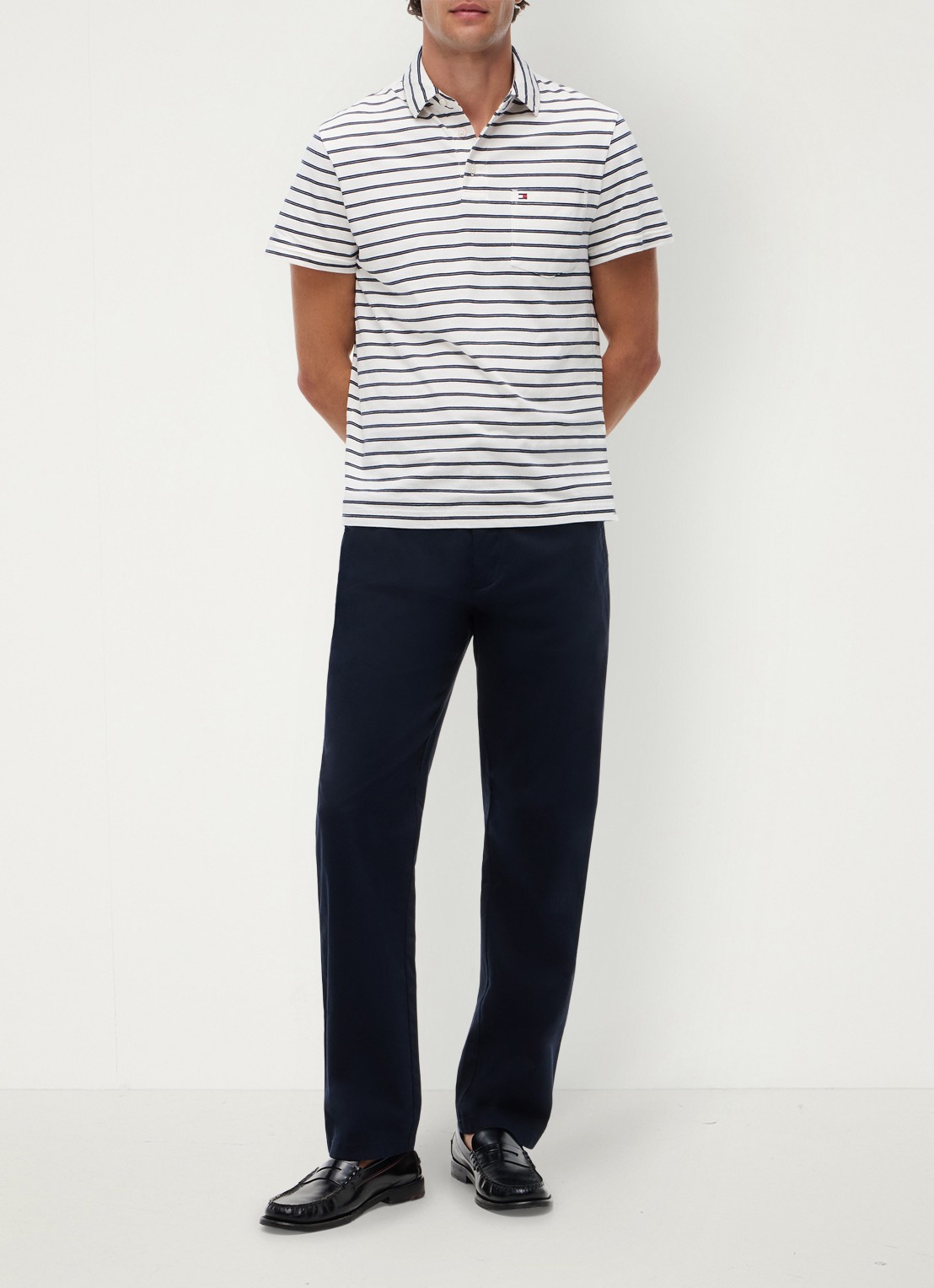 Tommy Hilfiger Regular fit polo met streepprint en borstzak - voorkant 2 gebroken wit