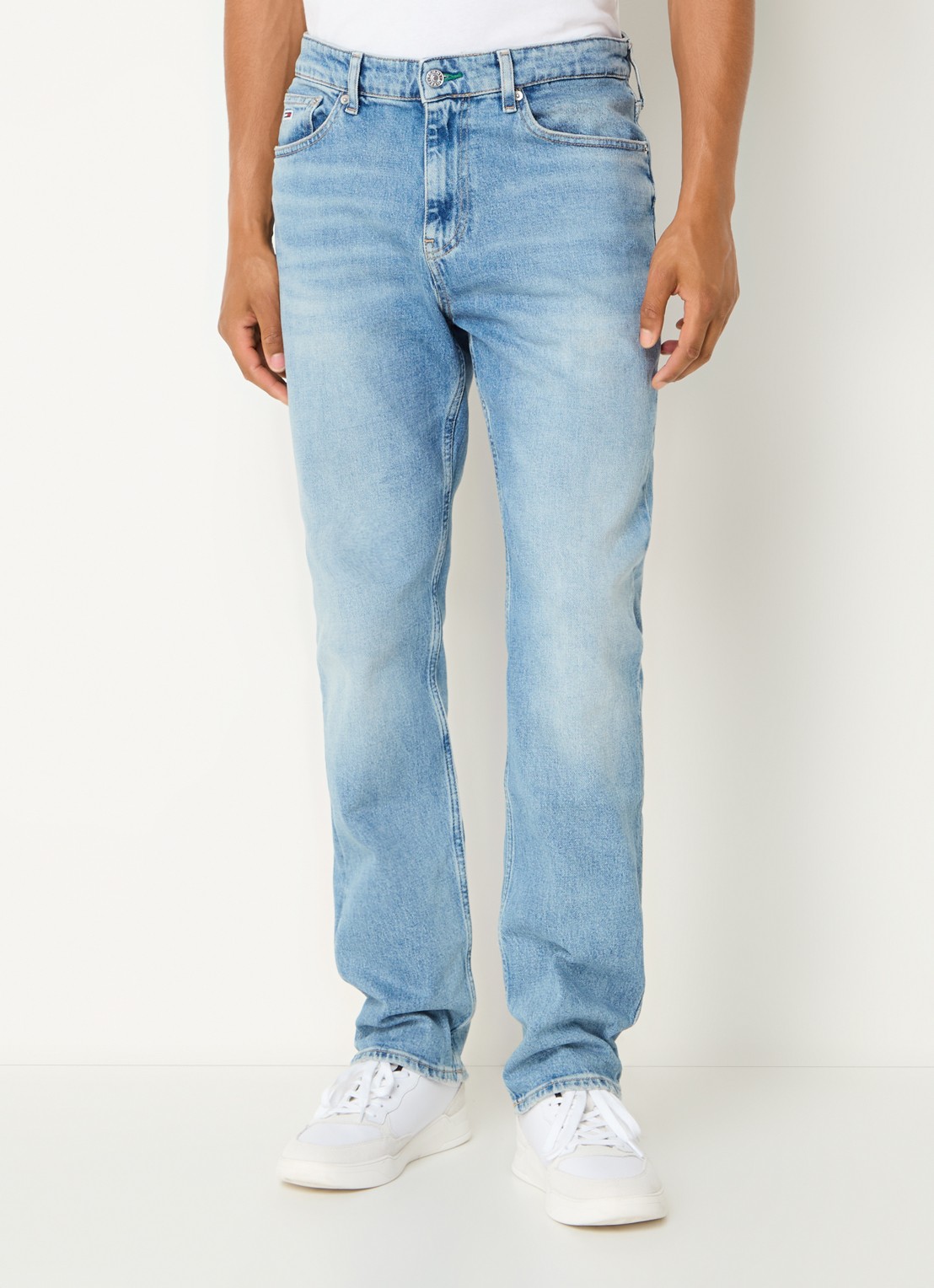 Tommy Hilfiger Ryan straight leg jeans met lichte wassing - detail 2 indigo