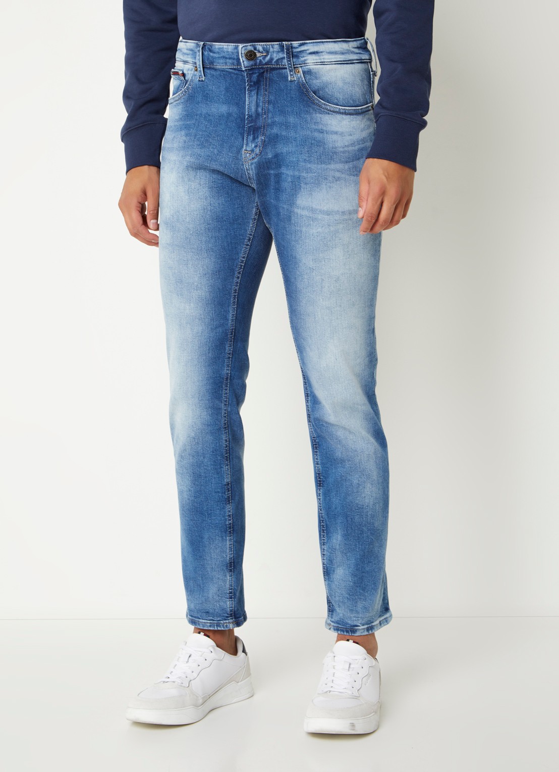 Tommy Hilfiger Scanton slim fit jeans met medium wassing - detail jeans