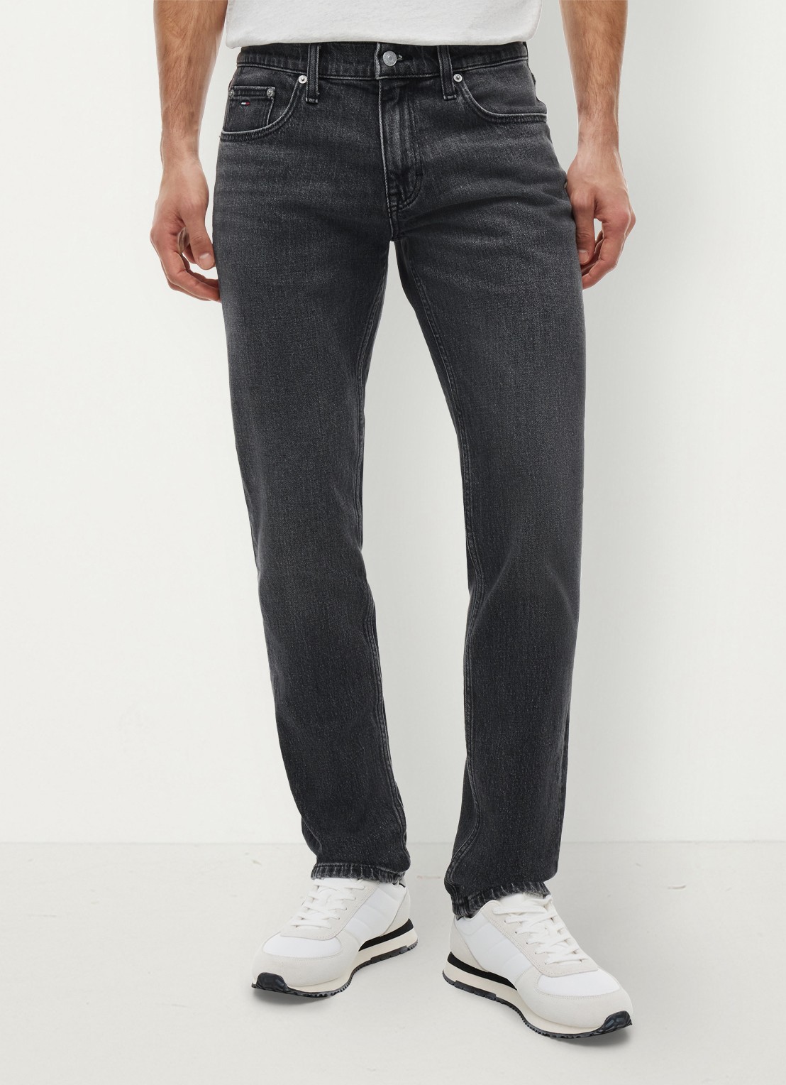 Tommy Hilfiger Slim fit jeans met gekleurde wassing - detail 4 zwart