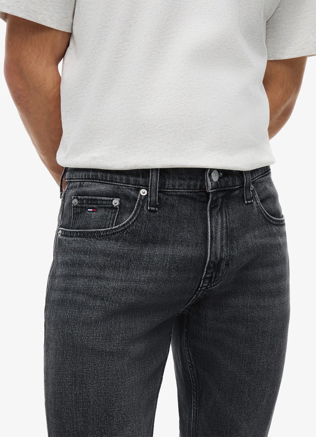 Tommy Hilfiger Slim fit jeans met gekleurde wassing - detail 5 zwart