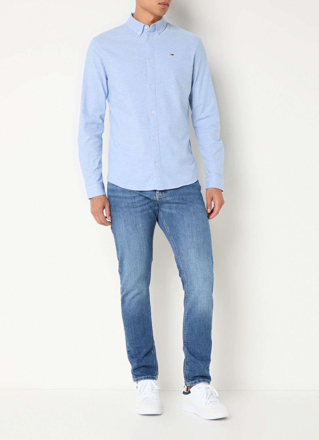 Tommy Hilfiger Slim fit overhemd met logoborduring - voorkant 4 lichtblauw
