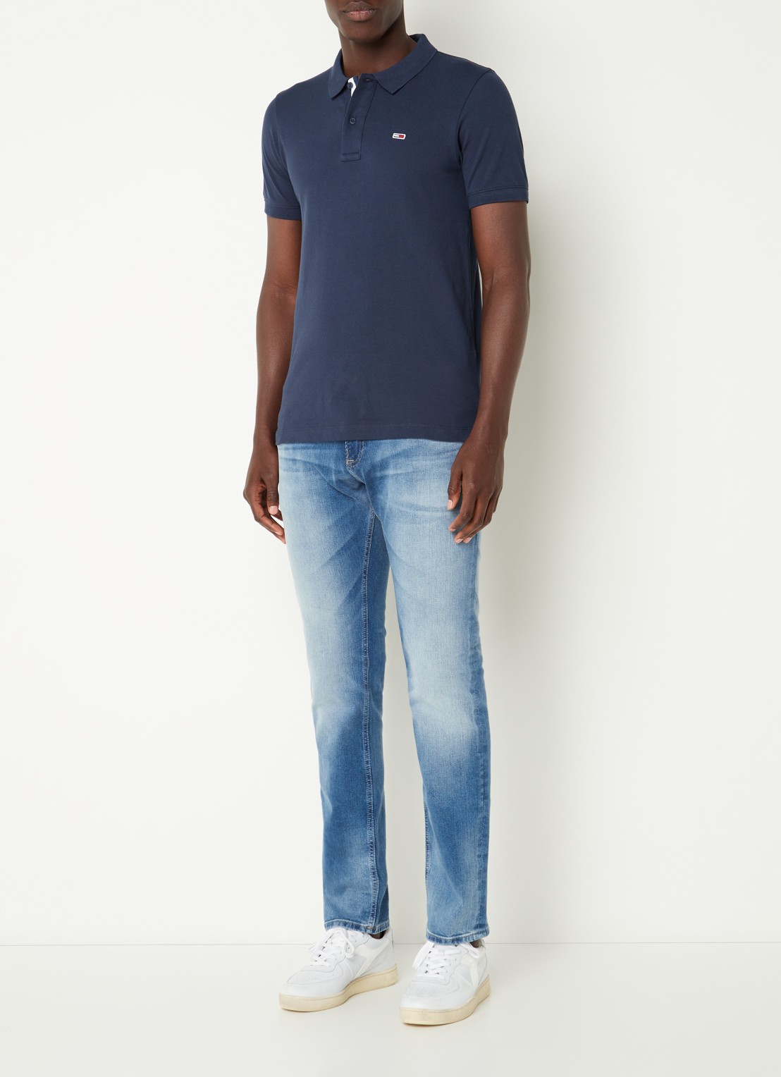 Tommy Hilfiger Slim fit polo van katoen met logo  - voorkant 2 donkerblauw