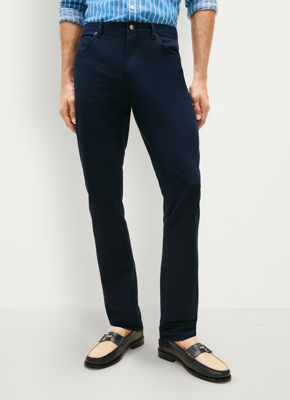 Tommy Hilfiger Straight fit chino met paspelzakken - detail 3 donkerblauw