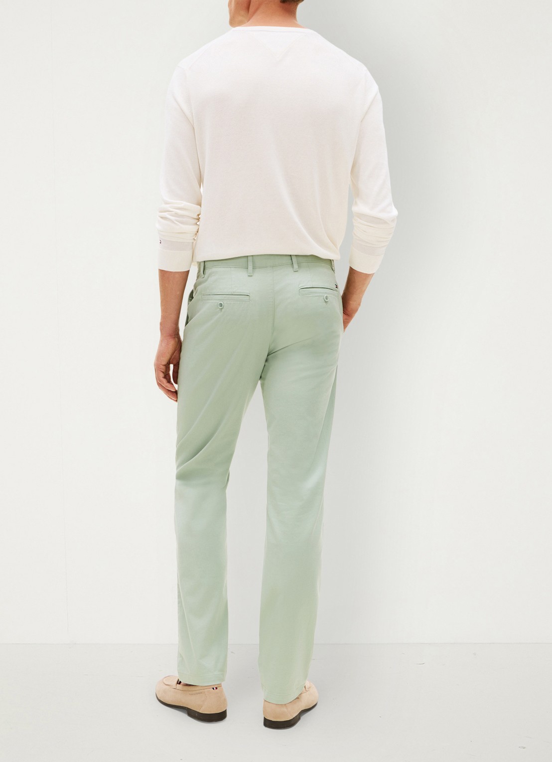 Tommy Hilfiger Straight fit chino met steekzakken - achterkant 5 lichtgroen