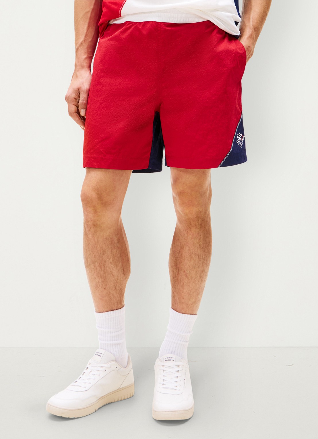Tommy Hilfiger Straight fit korte broek met logo en steekzakken - detail 4 rood