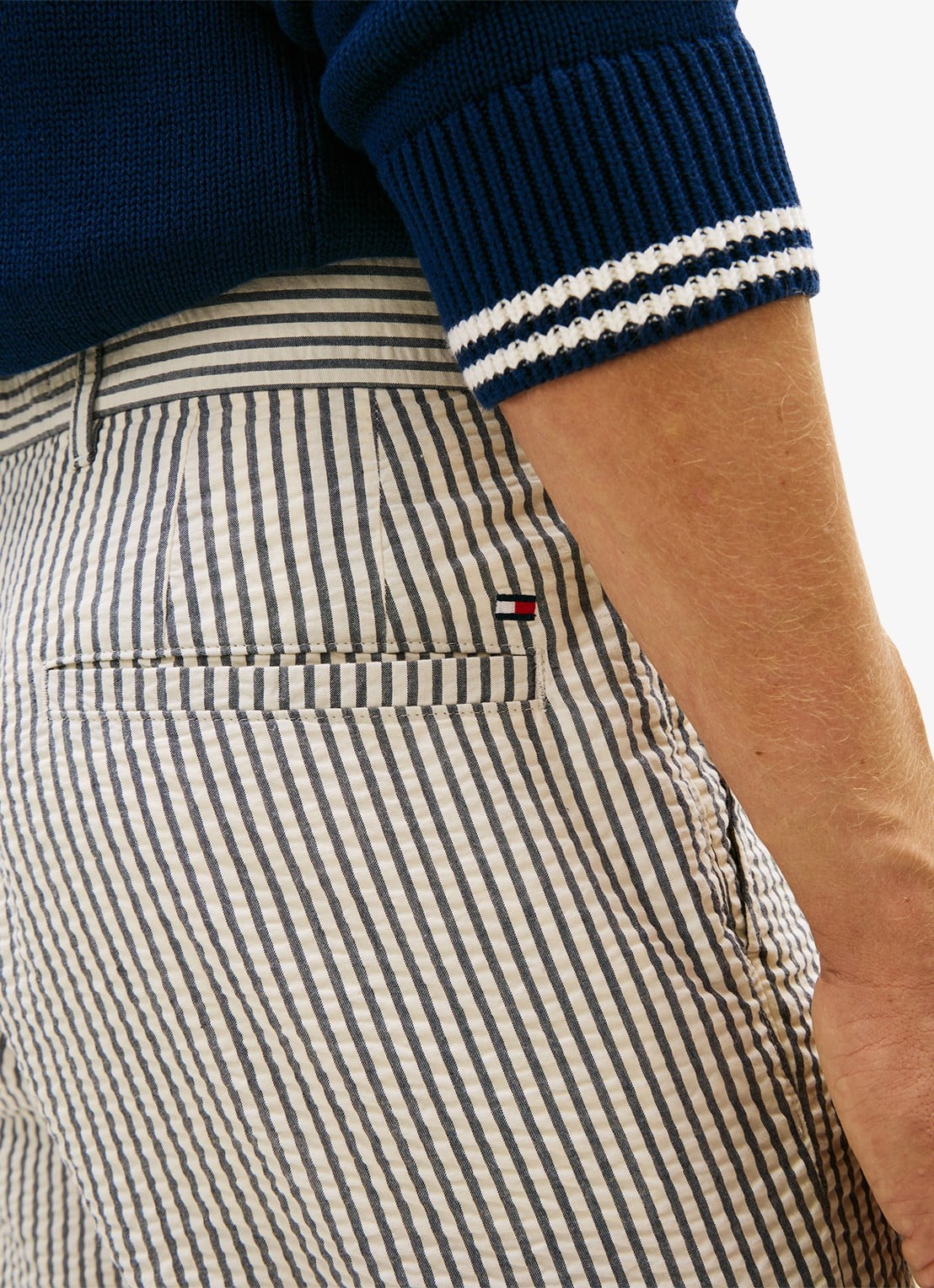 Tommy Hilfiger Straight fit korte broek met streepprint - detail 4 grijs