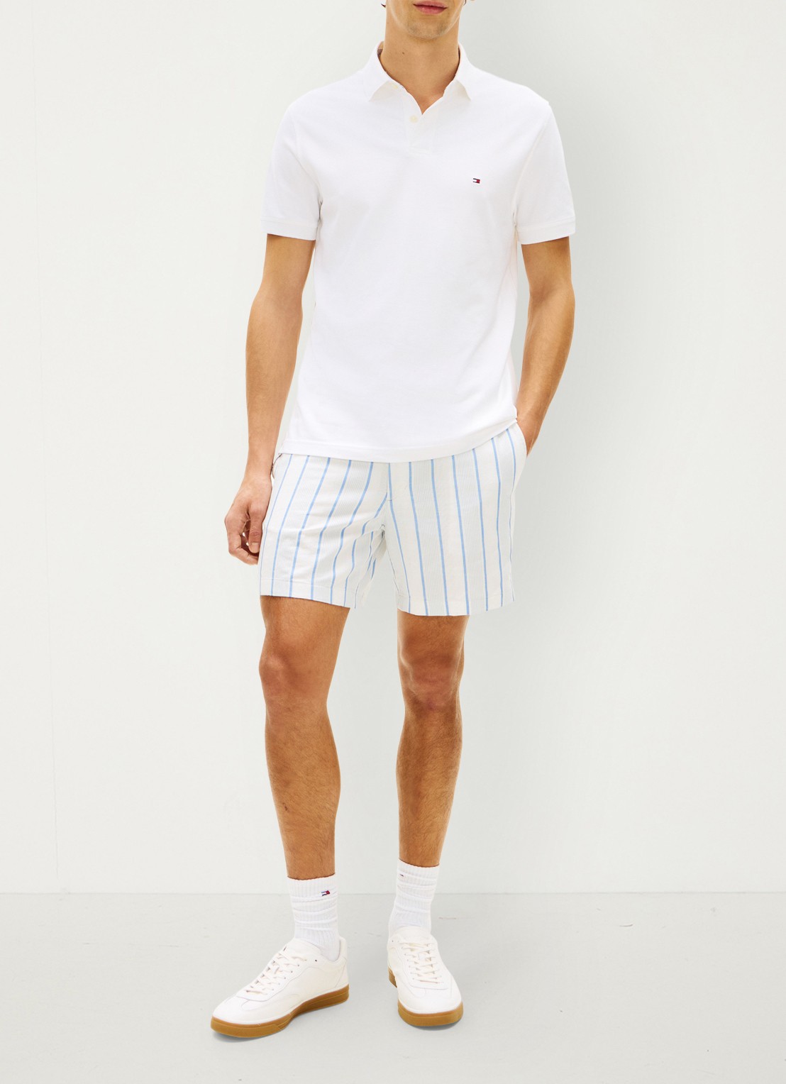 Tommy Hilfiger Straight fit korte broek met streepprint - voorkant 2 blauw
