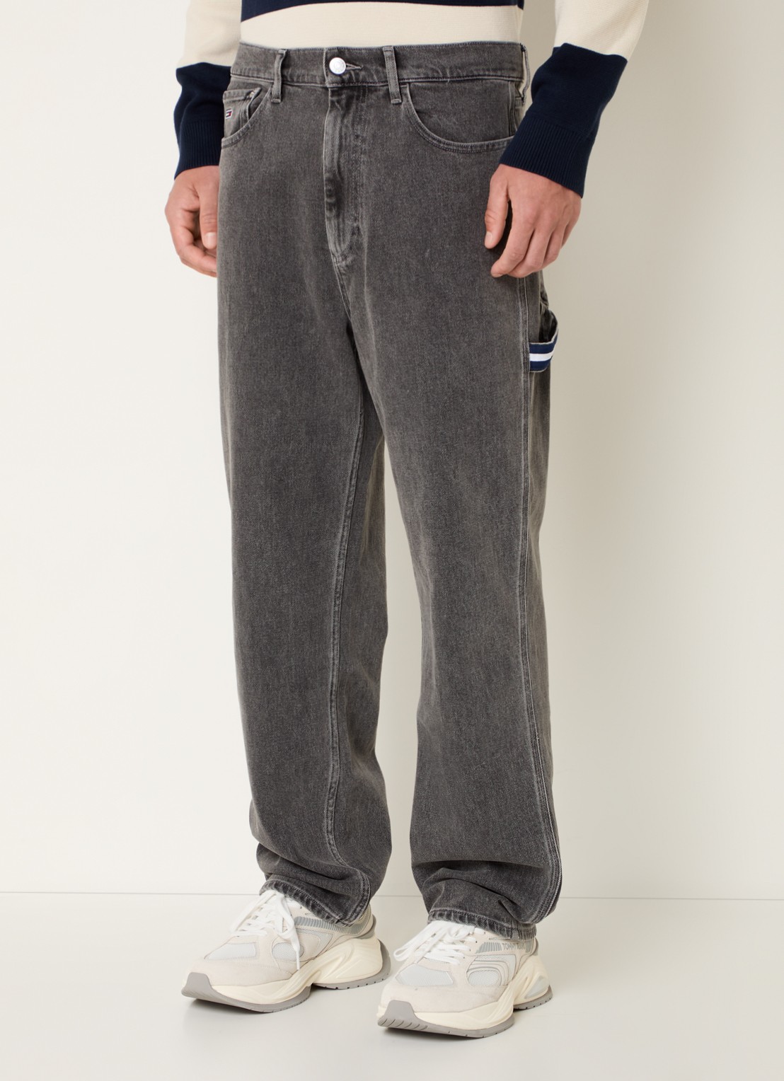 Tommy Hilfiger Straight leg jeans met gekleurde wassing - detail 2 grijs