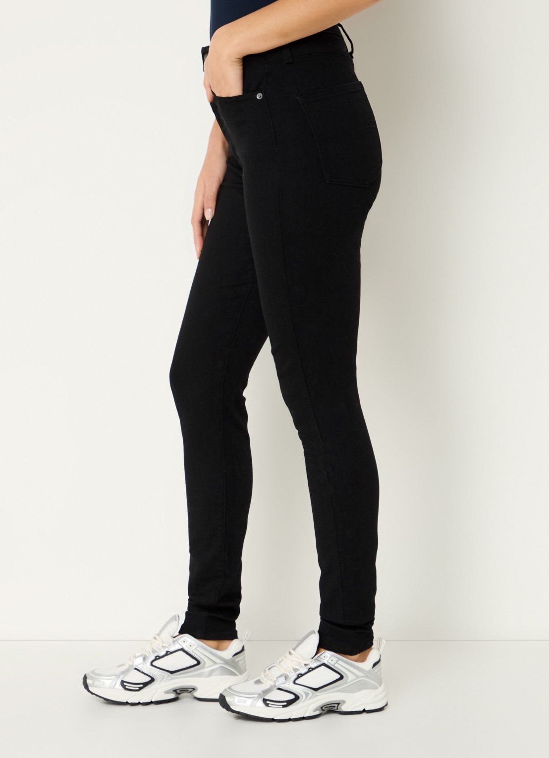 Tommy Hilfiger Sylvia high waist skinny jeans met gekleurde wassing - detail 2 zwart