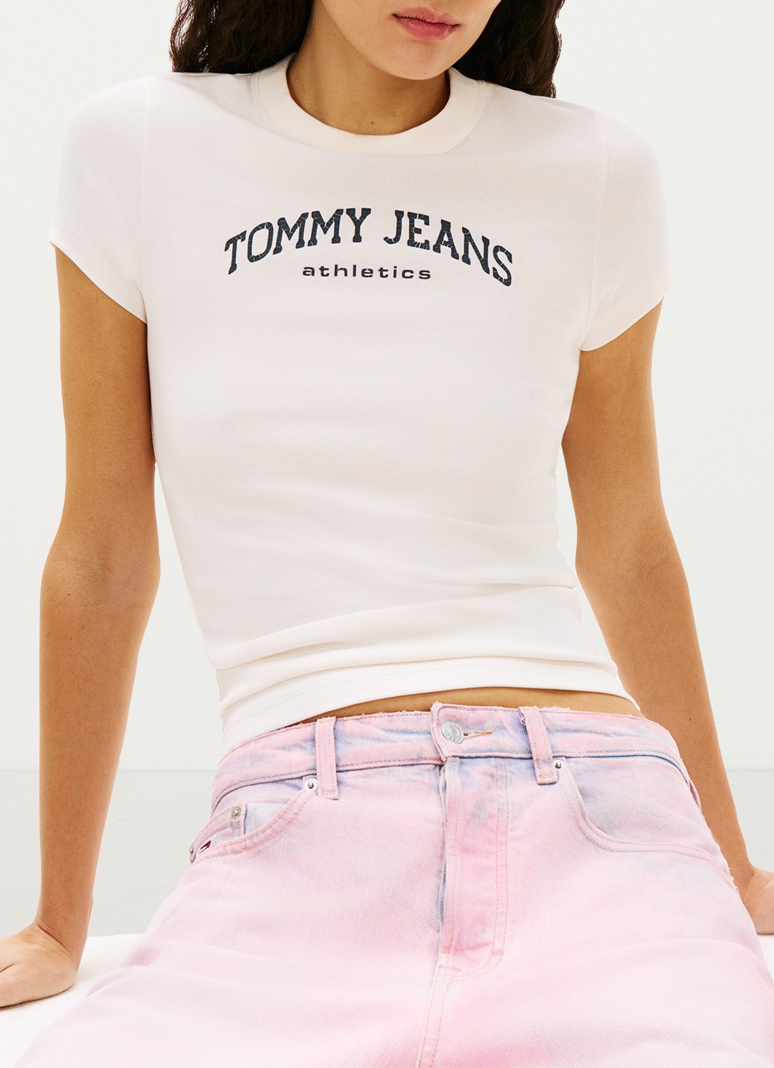 Tommy Hilfiger T-shirt met logo - detail 4 gebroken wit
