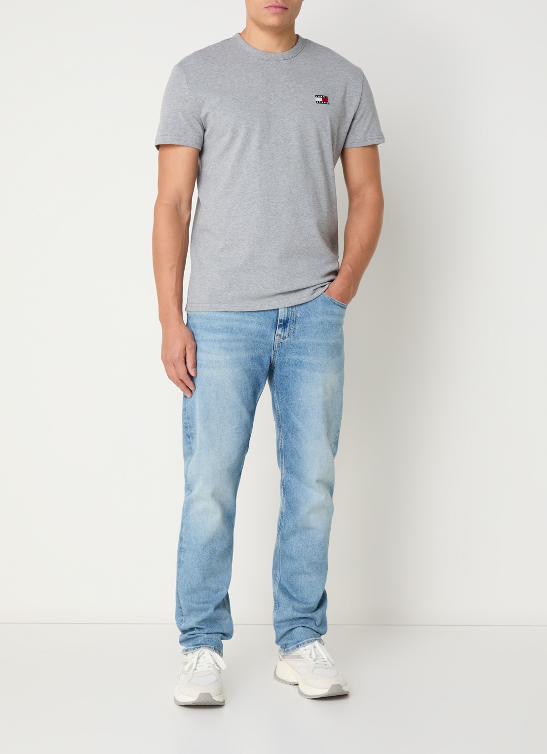 Tommy Hilfiger T-shirt met logo - voorkant 2 grijsmele