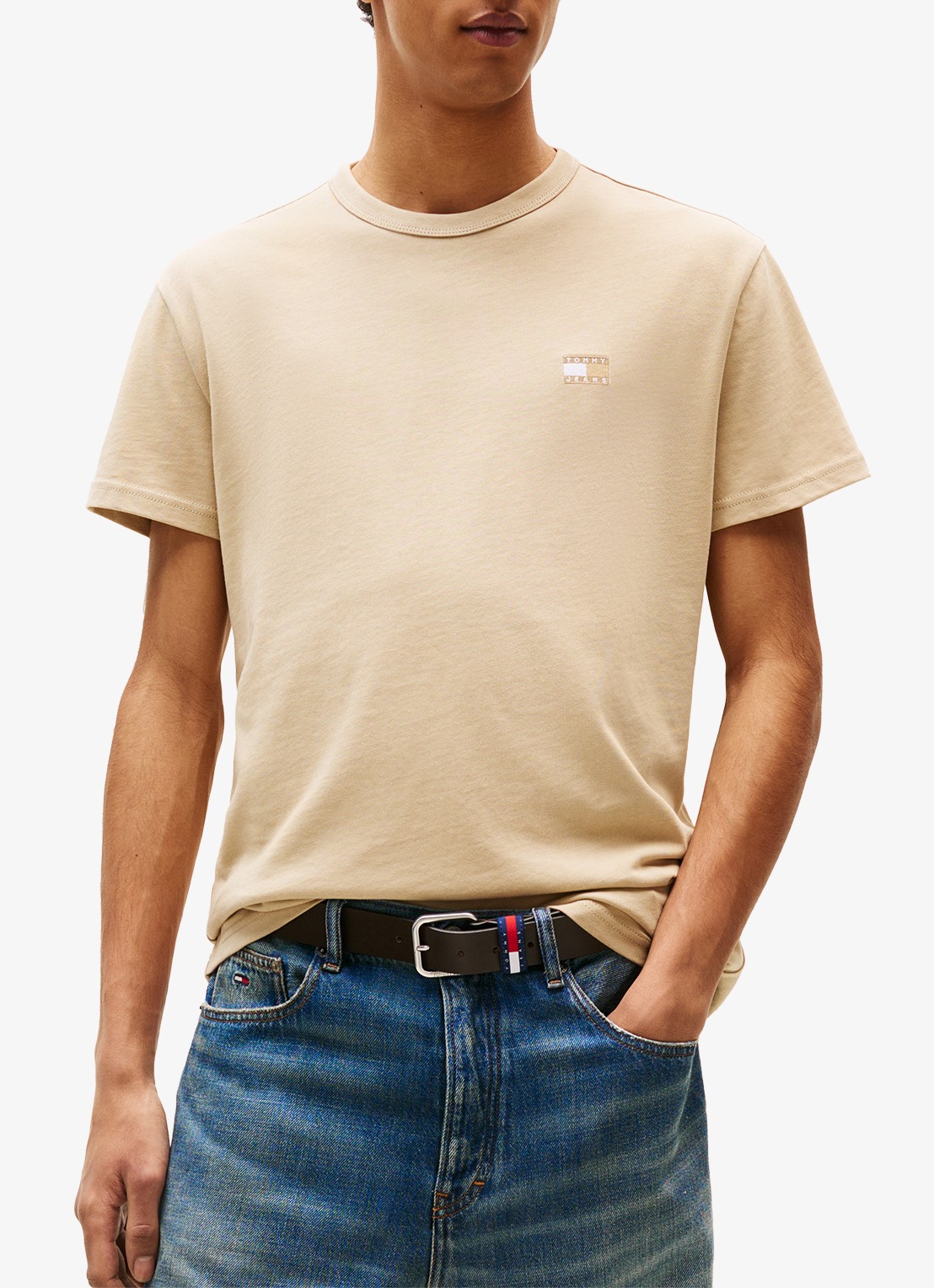 Tommy Hilfiger T-shirt met logo - detail 4 zand