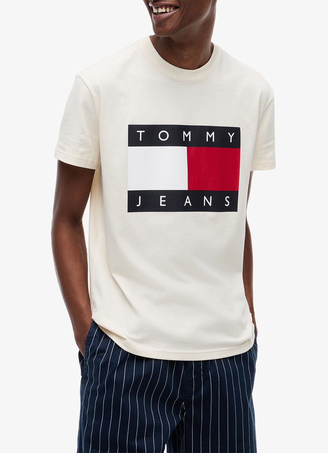 Tommy Hilfiger T-shirt met logo - detail 4 wit
