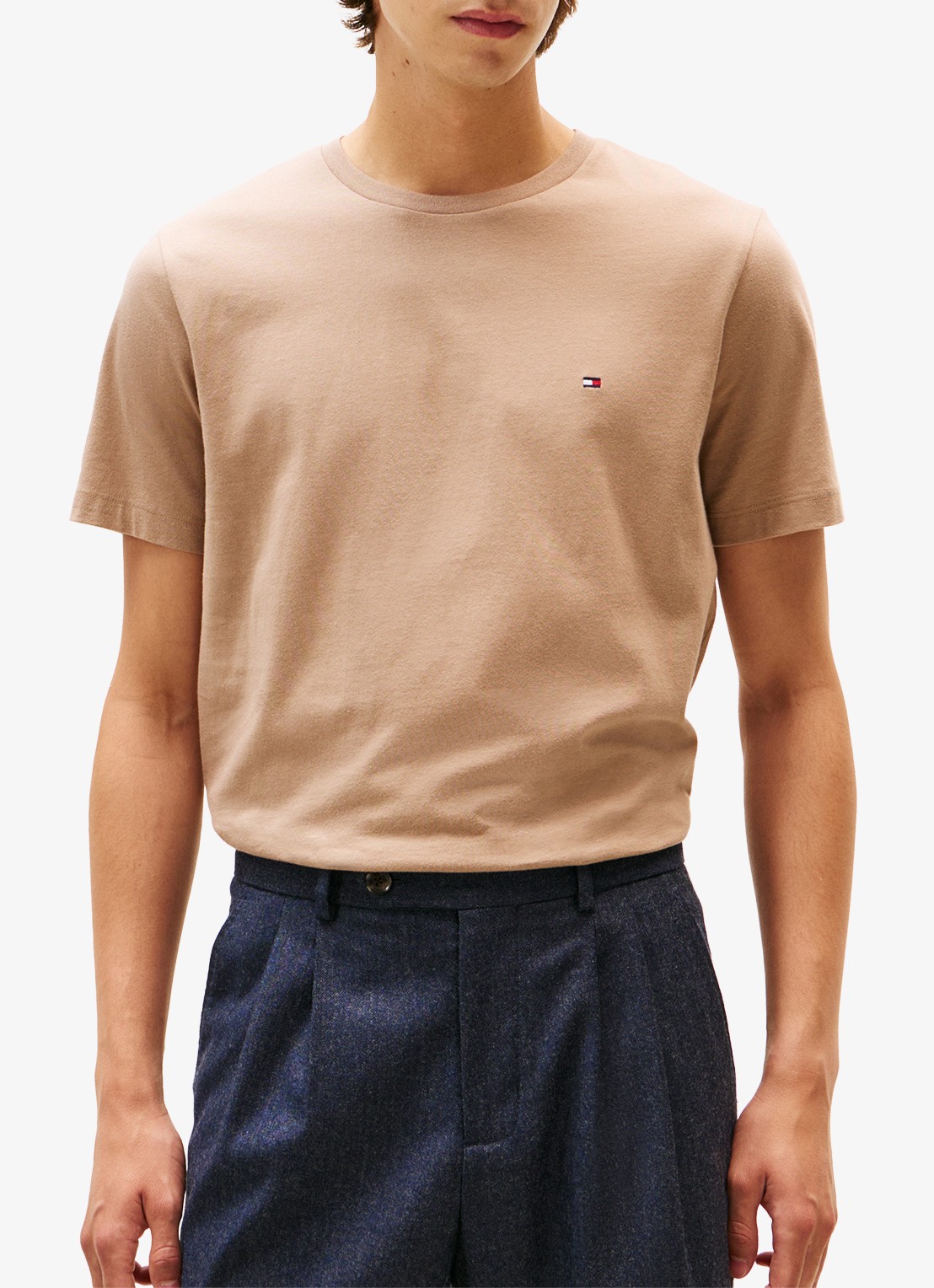 Tommy Hilfiger T-shirt met logo - detail 4 zand