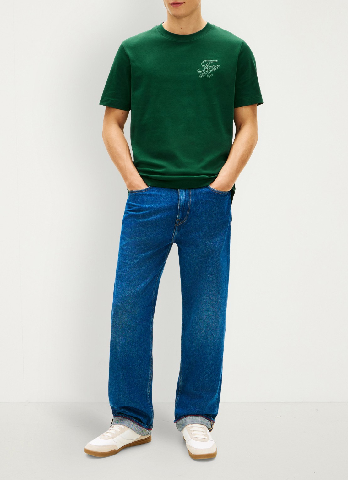 Tommy Hilfiger T-shirt met logo - voorkant 2 groen