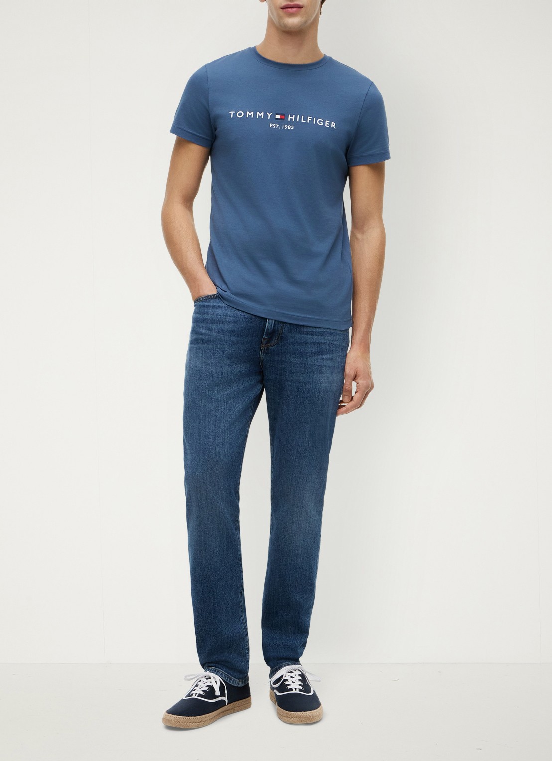 Tommy Hilfiger T-shirt met logoborduring  - voorkant 3 aegean sea / blauw