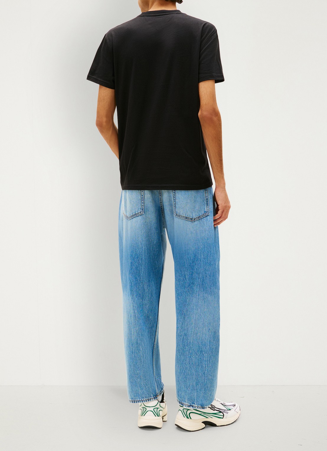 Tommy Hilfiger T-shirt met logoprint - achterkant zwart