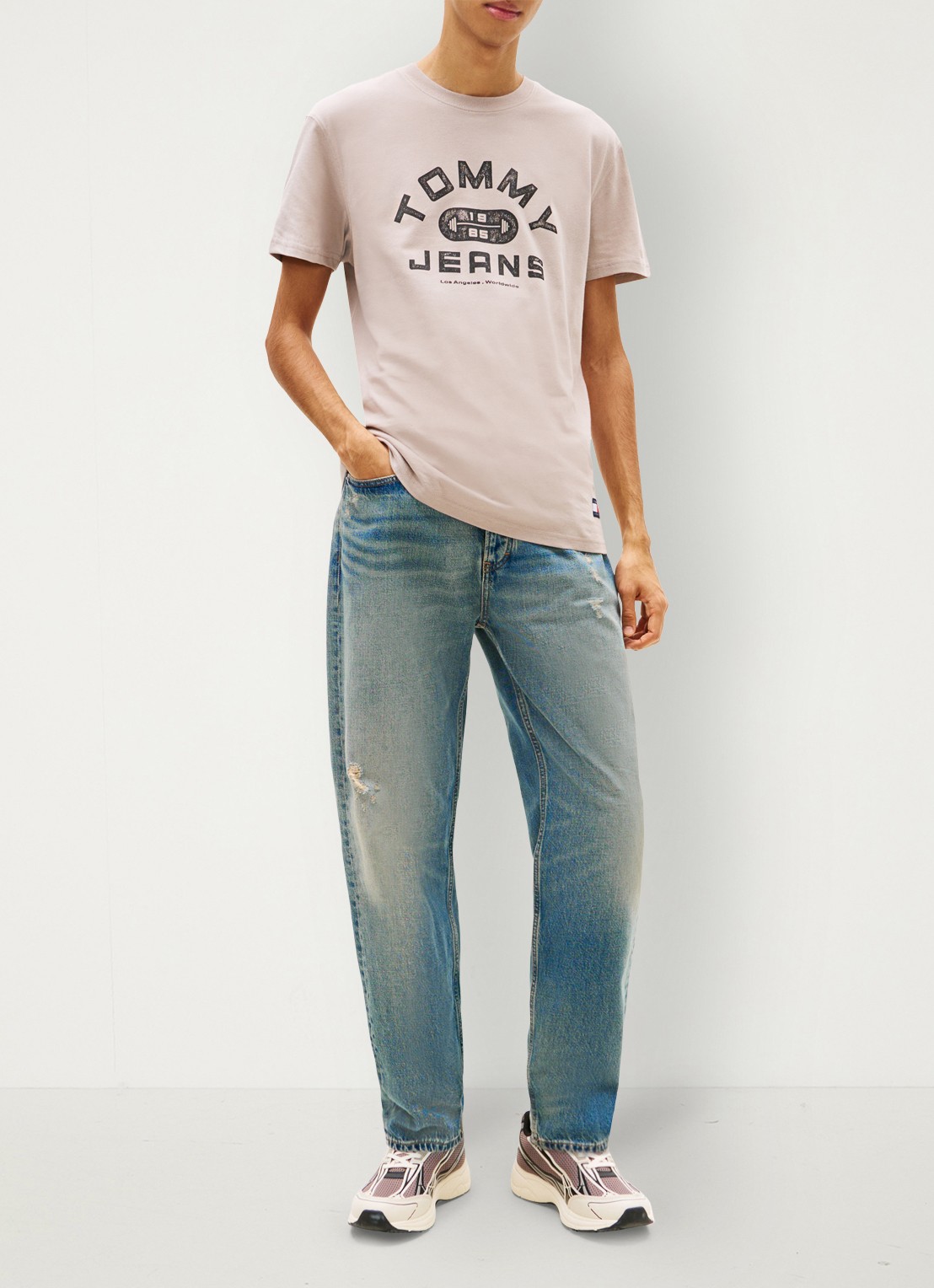 Tommy Hilfiger T-shirt met logoprint - voorkant 3 oudroze