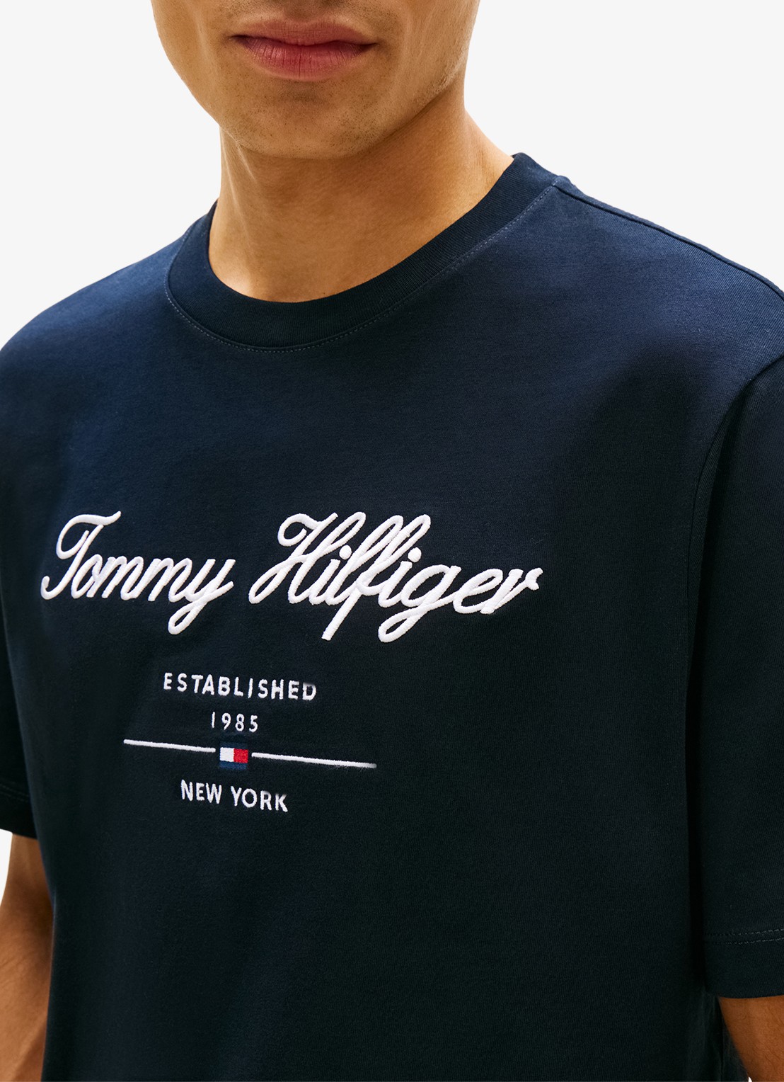 Tommy Hilfiger T-shirt met logoprint - detail 3 donkerblauw