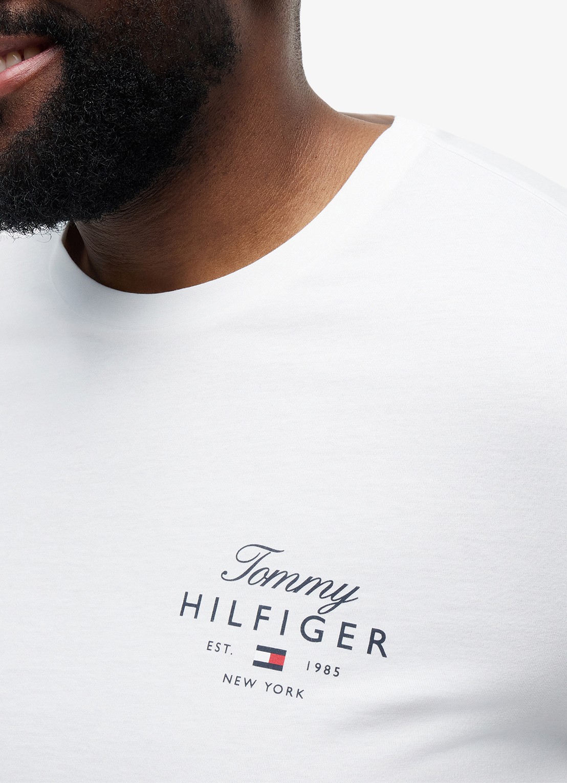 Tommy Hilfiger T-shirt met logoprint - detail 5 wit