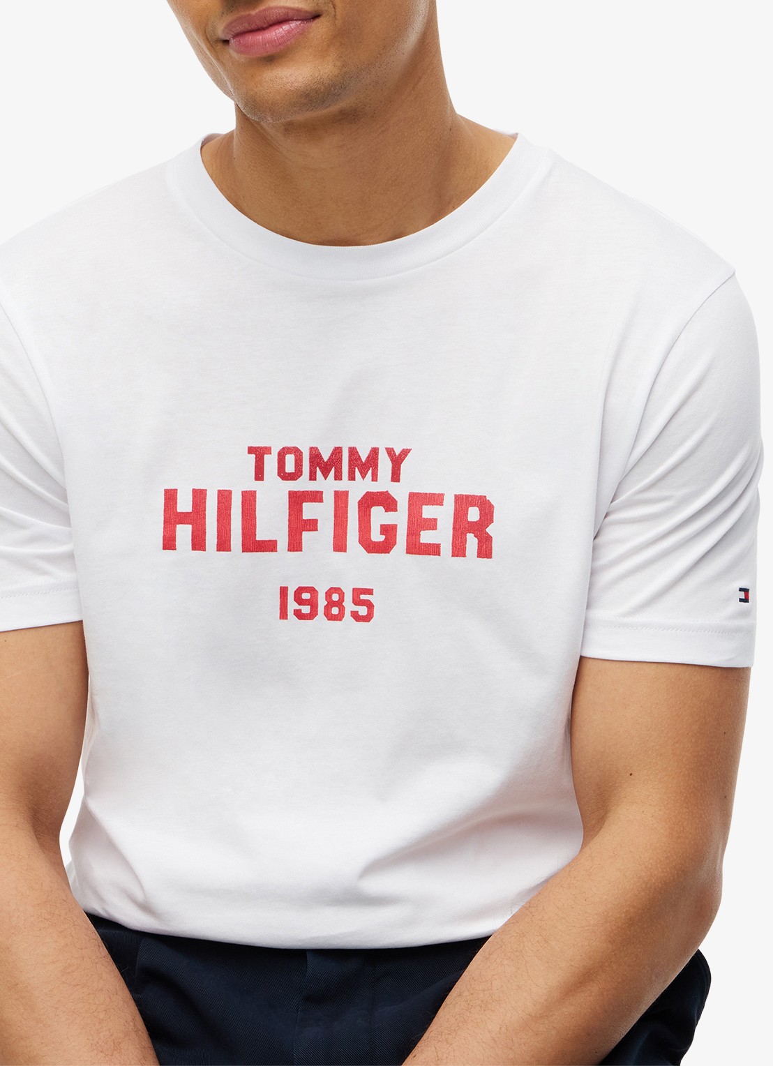 Tommy Hilfiger T-shirt met logoprint - detail 5 wit