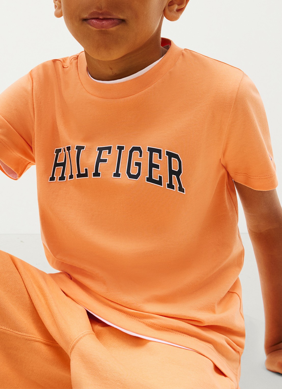 Tommy Hilfiger T-shirt met logoprint - detail 4 oranje