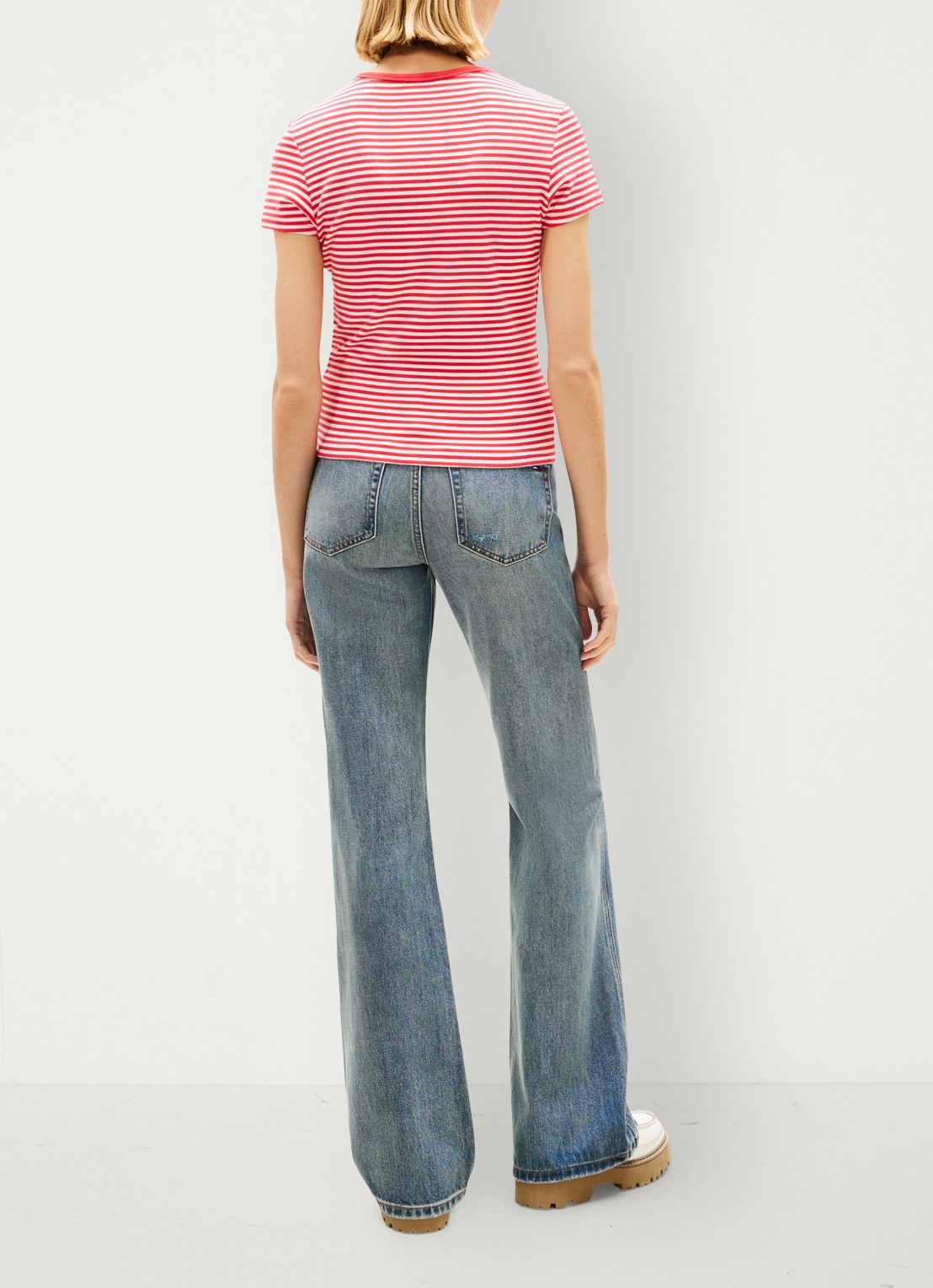 Tommy Hilfiger T-shirt met ribstructuur en logoborduring - achterkant 4 rood