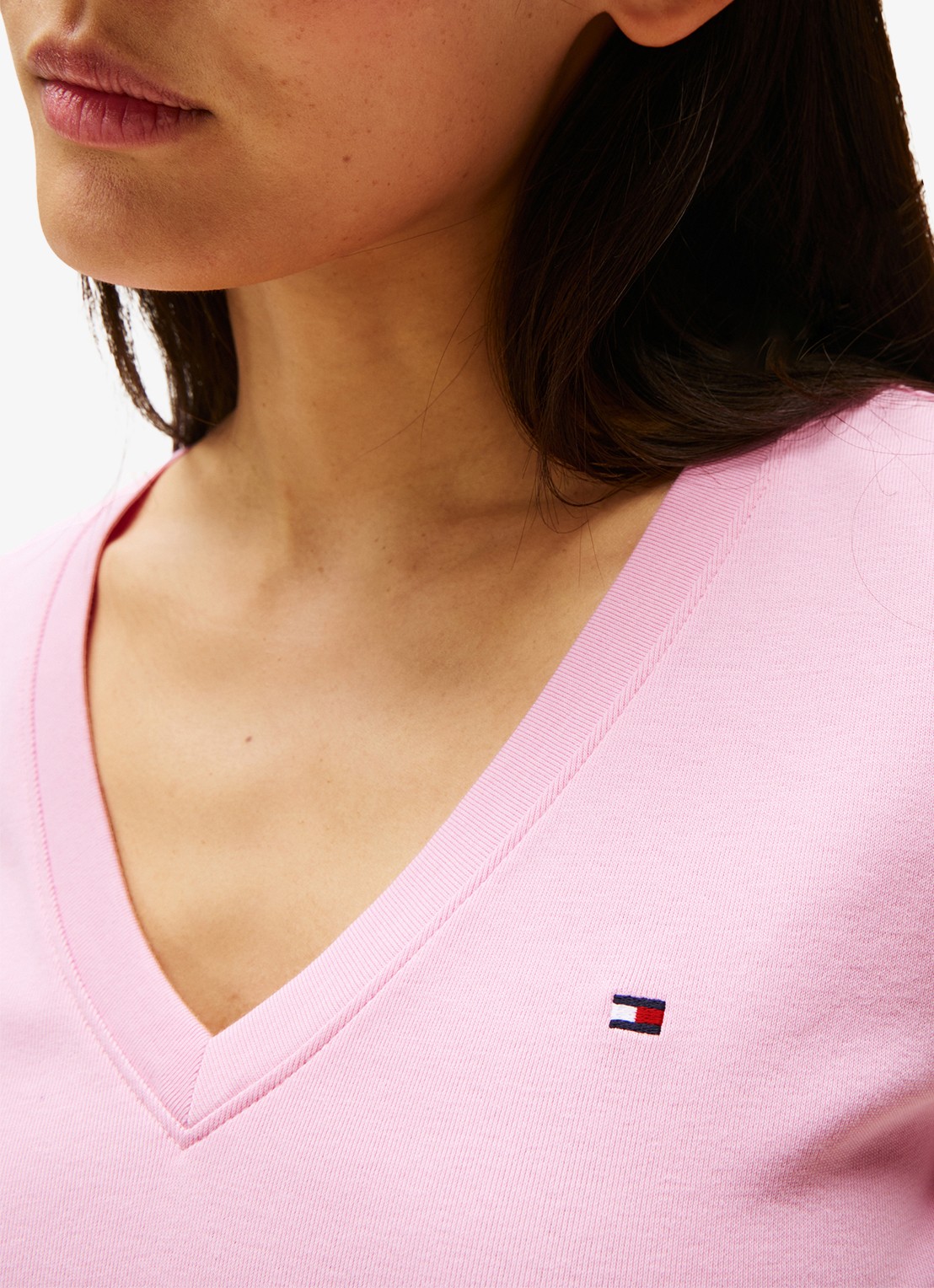 Tommy Hilfiger T-shirt met V-hals - detail 4 classic pink-tol / lichtroze