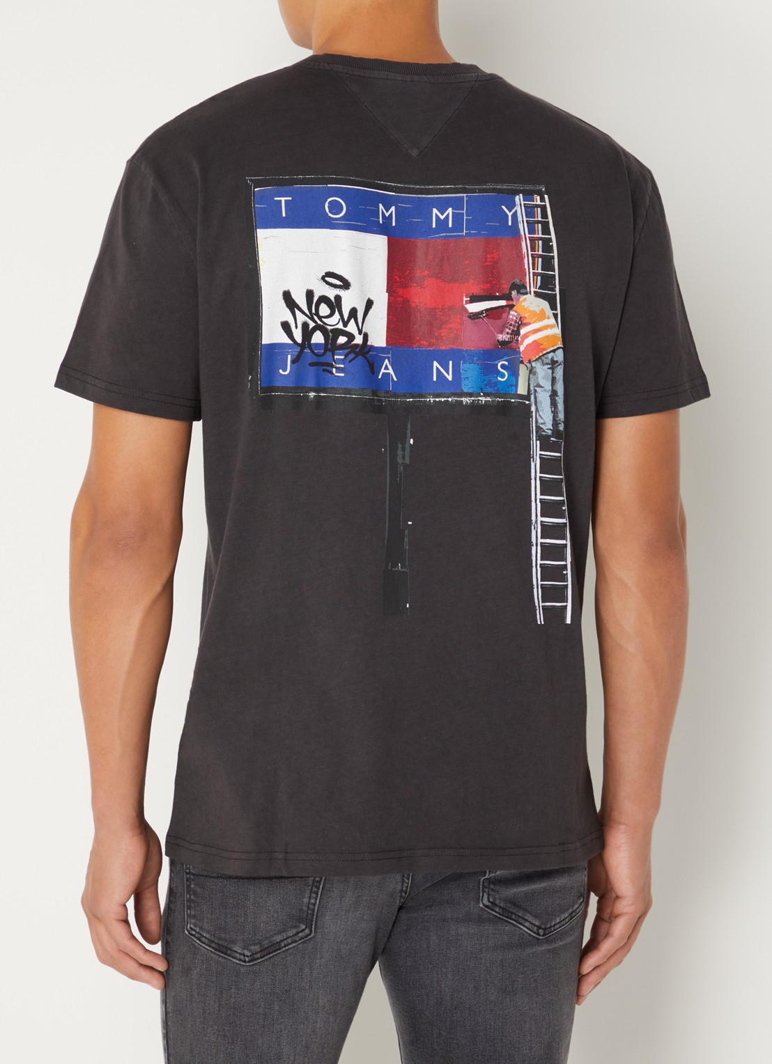 Tommy Hilfiger T-shirt van  katoen met logo- en backprint - detail antraciet