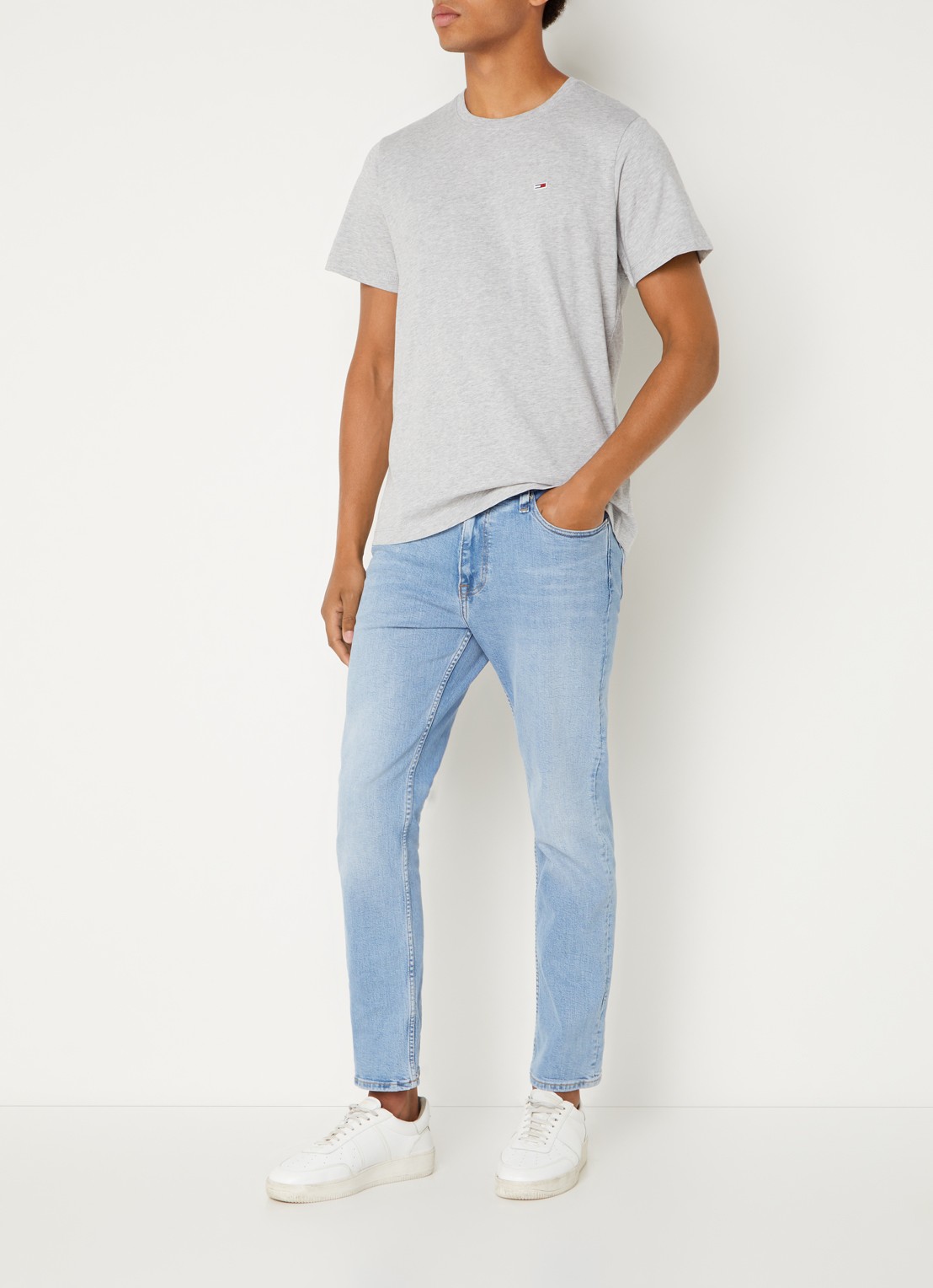 Tommy Hilfiger T-shirt van katoen met logo - voorkant 2 grijsmele