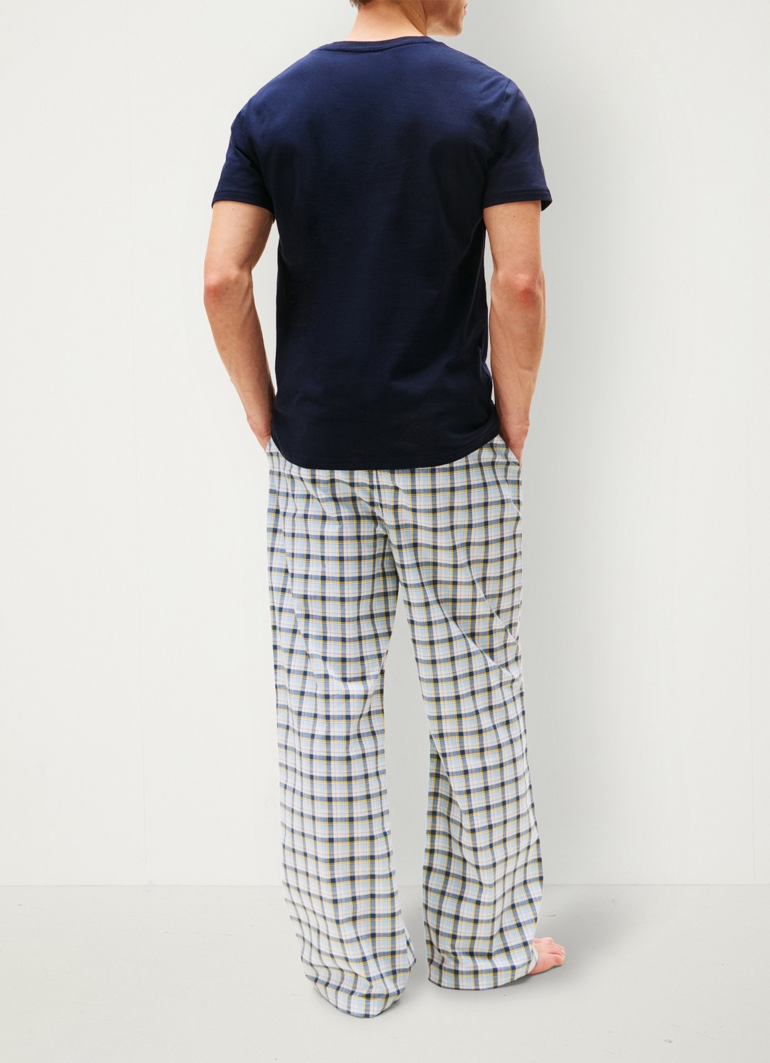 Tommy Hilfiger T-shirts met logo in 3-pack - achterkant 7 lindegroen