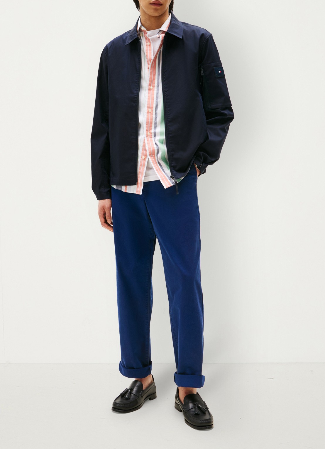 Tommy Hilfiger Tech jack met ritszakken - voorkant 5 donkerblauw