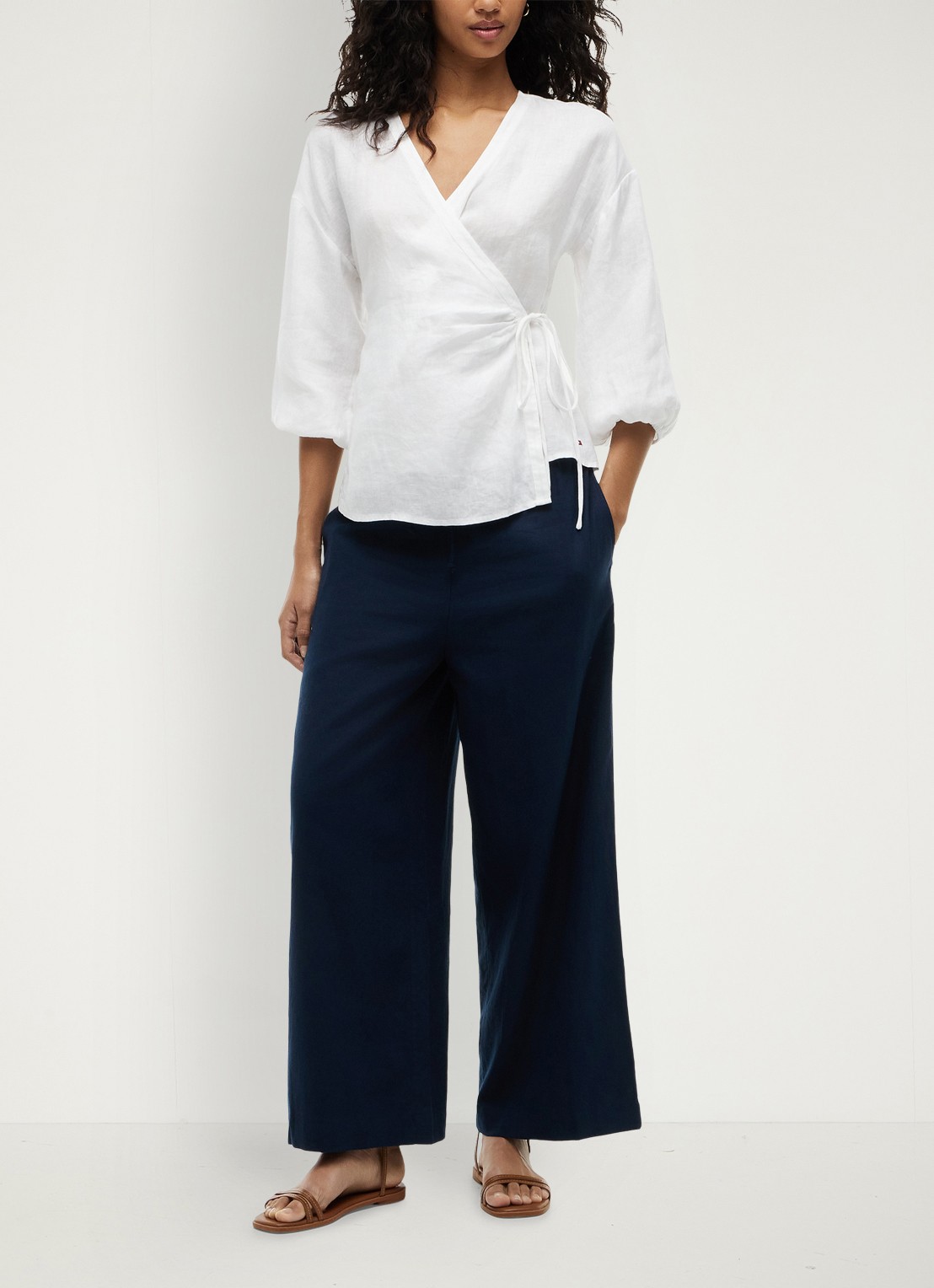 Tommy Hilfiger Tuniek met strikceintuur - voorkant 3 wit